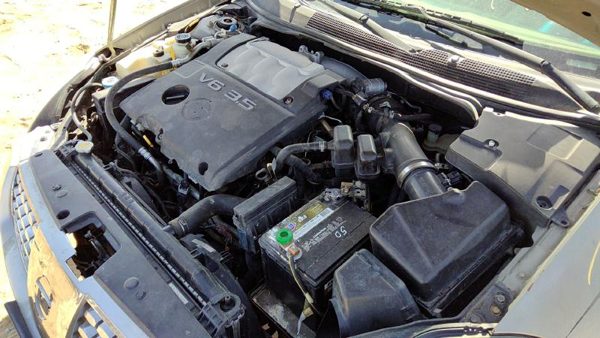 2004 Nissan Maxima — vehicle photo 3