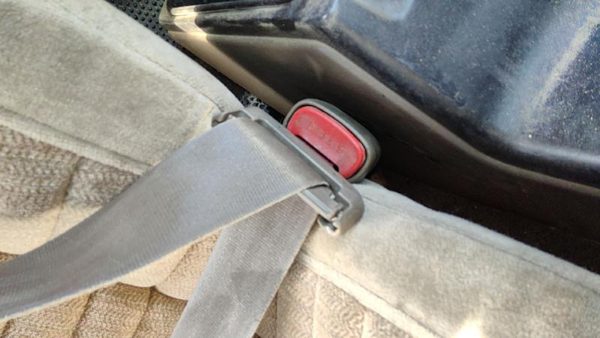 93-96 Jeep Grand Cherokee Passenger Right Front Seat Belt Buckle Receiver Gray — photo 5