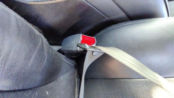 2004-2005 Hyundai Xg350 Driver Left Front Seat Belt Buckle Receiver Oem Black — photo 5