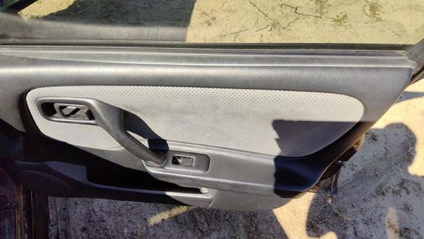 1999-2002 Infiniti G20 Passenger Right Front Door Trim Panel With Switches Black — photo 2