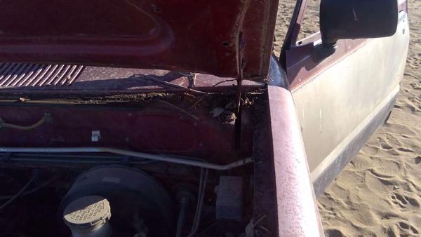 1981-1987 Isuzu Pup Pickup Driver Left Hood Hinge Assembly Oem Red 94217433 — photo 4
