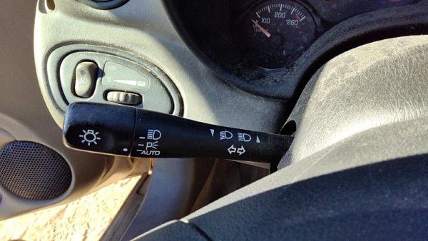 1999-2005 Pontiac Grand Am Turn Signal Switch Column Control Lever Headlight Oem — photo 1