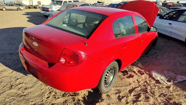 2007 Chevrolet Cobalt — vehicle photo 3