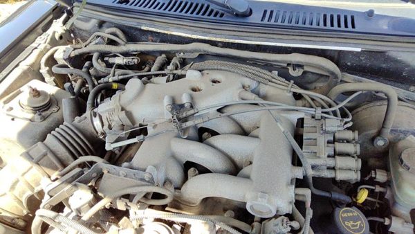 2001-2004 Ford Mustang Upper Intake Manifold Oem 3.8L 2R3Z9424Eb — photo 4