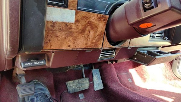 1982-1996 Buick Century Lower Dash Under Column Knee Bolster Trim Panel Oem — photo 1