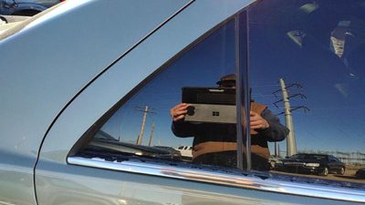 05-11 Cadillac Sts Passenger Right Rear Vent Window Back Door Glass With Frame