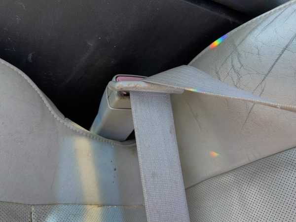 06-07 Chevy Monte Carlo Driver Left Front Seat Belt Buckle Receiver Oem Gray 832 — photo 3