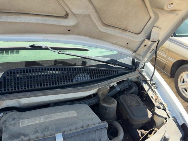 1996-2024 Chevy Express 2500 Windshield Wiper Cowl Vent Trim Panel Oem Cover — photo 2