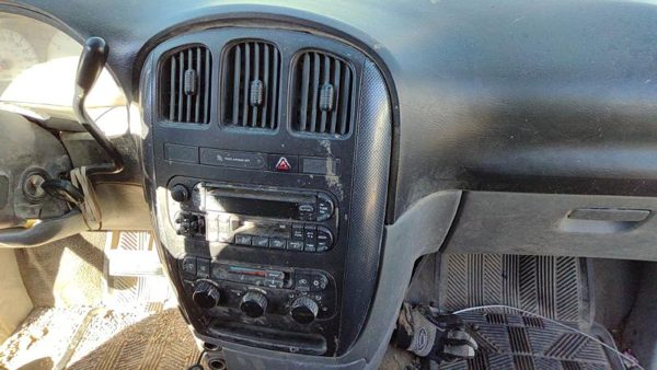 2001-2007 Dodge Caravan Trim Bezel Around Radio Surround Dash Panel Oem — photo 2