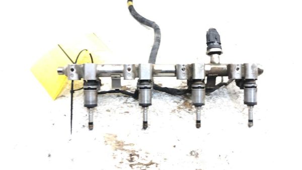 16-18 Hyundai Tucson Complete Fuel Rail With Injectors Set Loaded Oem 1.6L Turbo — photo 1