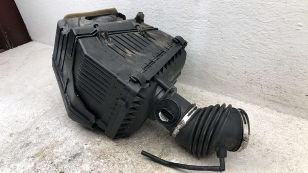 06-09 Lacrosse Complete Air Intake Cleaner Filter Box Housing With Tube Oem 3.8L — photo 13