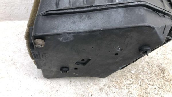 06-09 Lacrosse Complete Air Intake Cleaner Filter Box Housing With Tube Oem 3.8L — photo 19