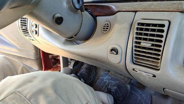 1996 Olds Eighty-eight 88 Dash Panel Lower Under Column Knee Bolster Trim OEM — photo 3