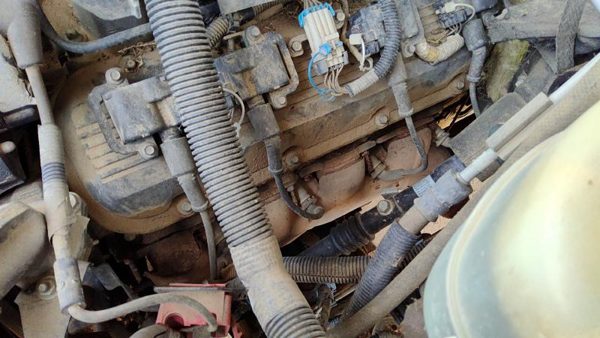 01-07 Silverado 2500 Hd Driver Left Exhaust Manifold Assembly Oem 8.1l 12557287 — photo 6