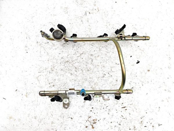 2005 Buick LeSabre Misc Fuel Injection Parts — photo 1