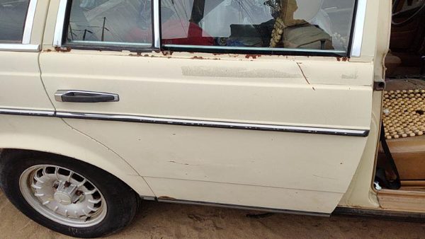 1980 Mercedes 300d Rear Door RH White — photo 3