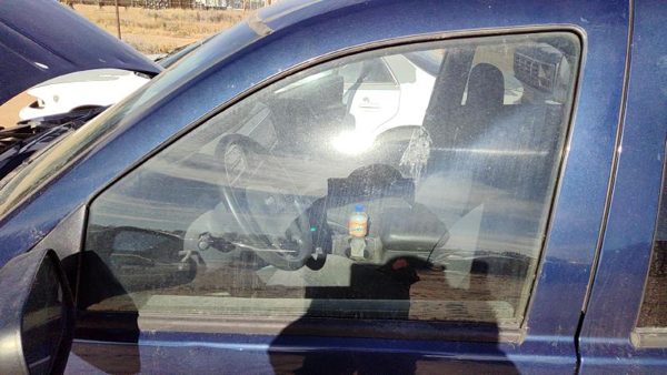 1999-2004 Jeep Grand Cherokee Driver Left Front Side Window Door Glass Oem — photo 3