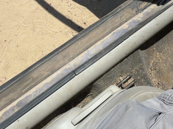 2005-2010 Chevy Cobalt Driver Left Lower Kick Trim Panel Oem Gray 14B — photo 7