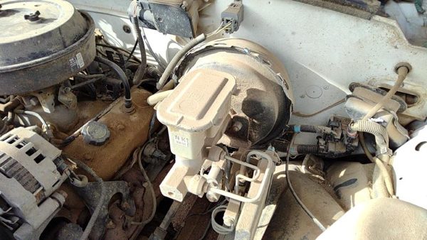 1994-1999 Chevy Silverado 1500 Power Brake Booster With Master Cylinder Pair Set — photo 1