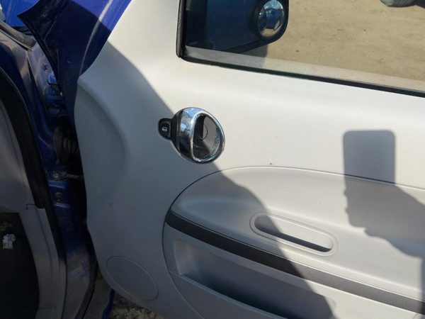 06-08 Hhr Passenger Right Front Door Trim Panel Switches Ls Lt 4 Door Gray 14B — photo 8