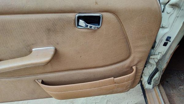 1979-1985 Mercedes 300Td Driver Left Front Door Trim Panel Brown — photo 6