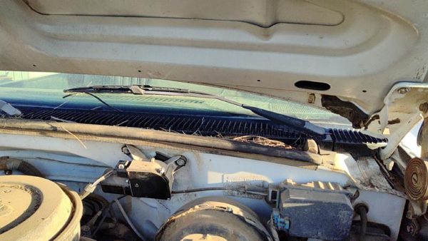 1988-1994 Gmc Sierra 2500 Driver Left Windshield Wiper Arm Oem Blade Lever — photo 3