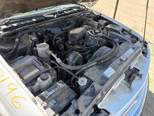 2001 Chevrolet S10 Transmission Oil Cooler AT — photo 2