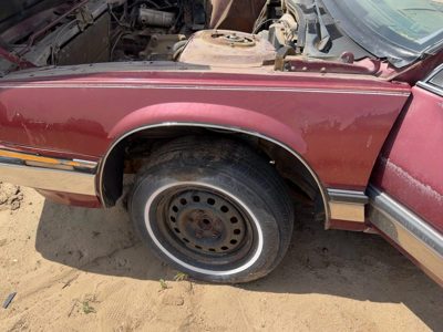 1985-1990 Buick Park Ave Driver Left Front Fender Oem Red 25526541