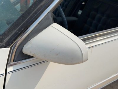 1985-1986 Oldsmobile 98 Driver Left Side Mirror Door Mounted Oem White 20469520