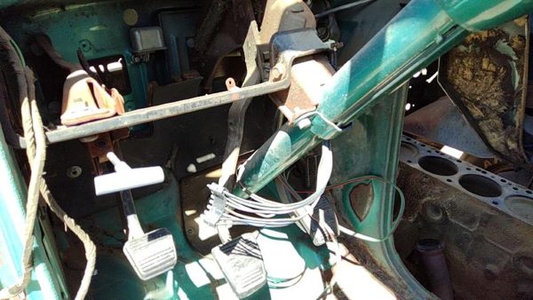 1971 Chevy Van G20 Complete Clutch And Brake Pedal Assembly Oem — photo 1