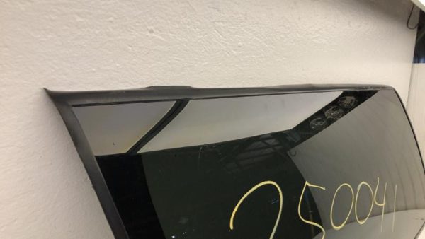 1992-99 Chevy Suburban Driver Left Rear Quarter Glass Back Side Window Oem — photo 5