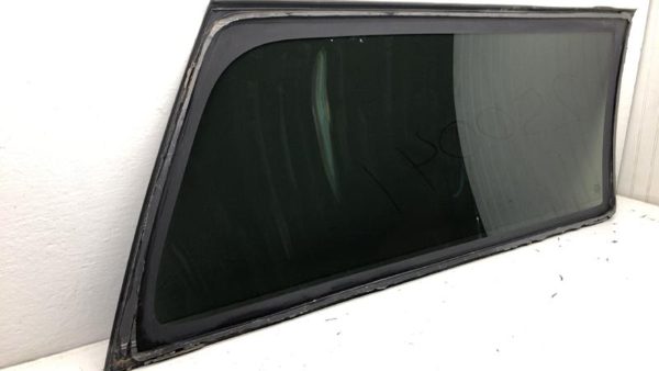1992-99 Chevy Suburban Driver Left Rear Quarter Glass Back Side Window Oem — photo 7
