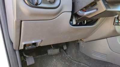 04-05 Ford Explorer Lower Dash Under Column Knee Bolster Trim Panel Rt Graphite