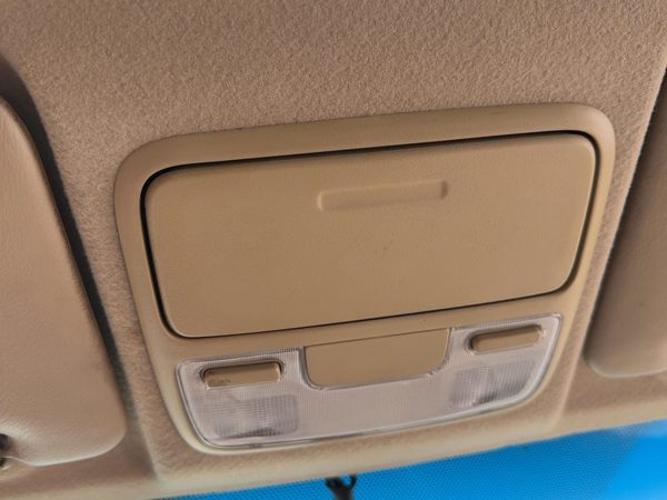 2005 Honda Crv Center Overhead Console Oem Dome Light Map Lamp Cubby Tan — photo 3