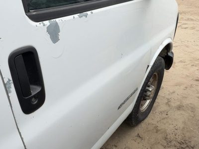 2002 Chevrolet Express Front Door RH White