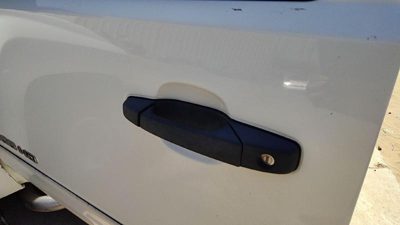 2008 Chevy Silverado 2500 Outside Door Handle LH White 50U