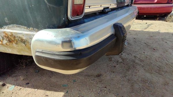 1984-1991 Jeep Grand Wagoneer Chrome Rear Bumper Assembly With Brackets Oem Back — photo 3