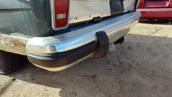 1984-1991 Jeep Grand Wagoneer Chrome Rear Bumper Assembly With Brackets Oem Back — photo 2