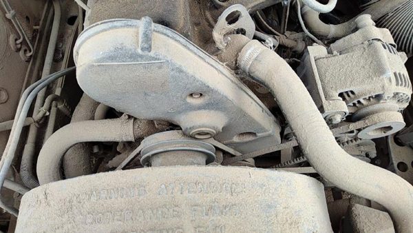 1991 Volvo 740 Upper And Lower Timing Cover Assembly OEM Sohc 2.3L 13367578 — photo 2