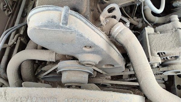 1991 Volvo 740 Upper And Lower Timing Cover Assembly OEM Sohc 2.3L 13367578 — photo 6