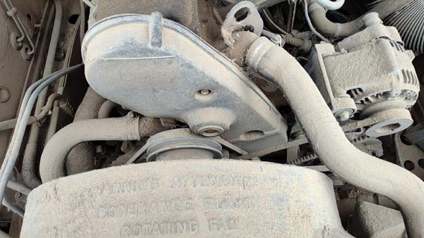 1991 Volvo 740 Upper And Lower Timing Cover Assembly OEM Sohc 2.3L 13367578 — photo 1