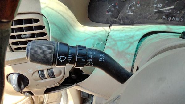 1998 Navigator Turn Signal Switch Windshield Wiper Column Control Lever Assembly — photo 1