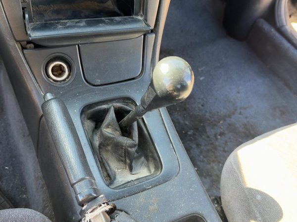 96 Maxima Floor Shifter Lever Assembly Manual Transmission Shift Unit Oem Black — photo 1