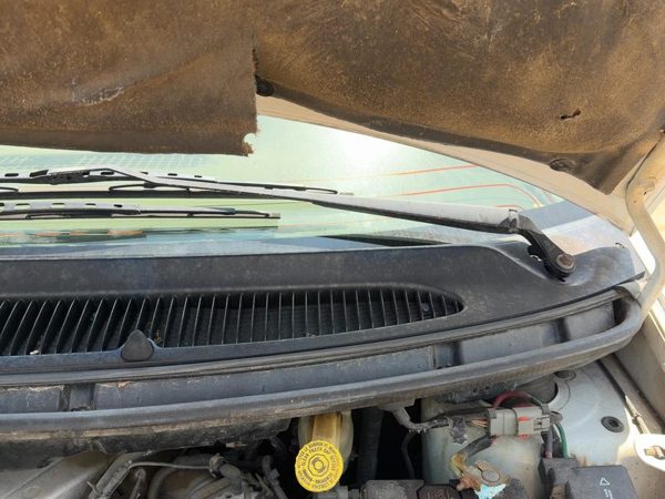 96-02 Chrysler Town & Country Driver Left Windshield Wiper Arm Oem Blade Lever — photo 1