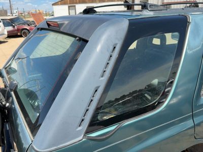1995 Isuzu Rodeo Passenger Right Rear Moulding On Quarter Panel Oem