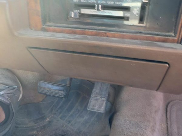 1982-1996 Buick Century Ash Tray Assembly Oem Slide Out Dash Tan 10203277 — photo 1