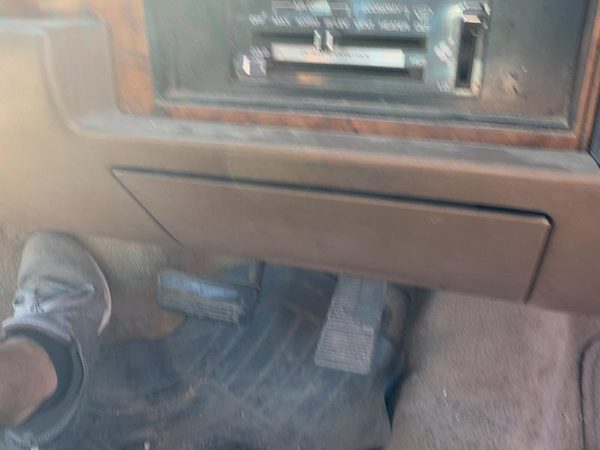 1982-1996 Buick Century Ash Tray Assembly Oem Slide Out Dash Tan 10203277 — photo 4