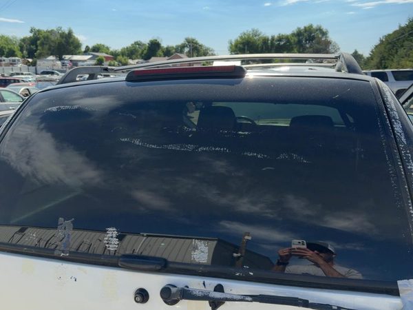 1995-2005 Chevy S10 Blazer Back Glass Rear Window Heated Privacy Tint OEM — photo 3