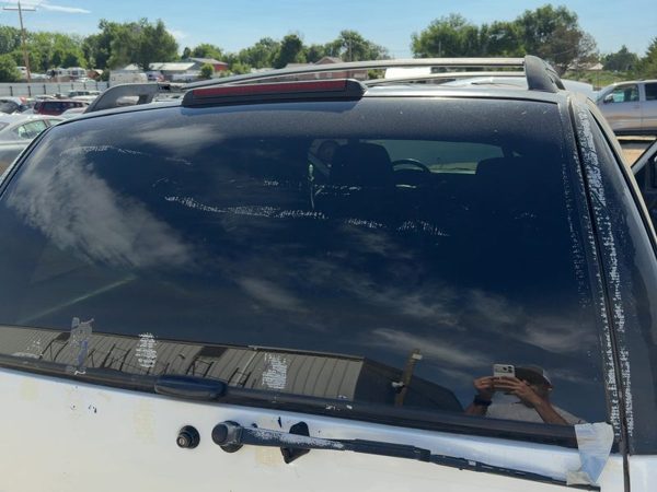 1995-2005 Chevy S10 Blazer Back Glass Rear Window Heated Privacy Tint OEM — photo 4