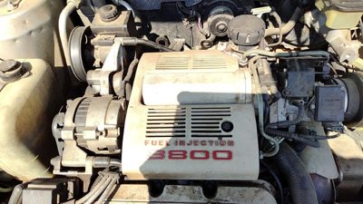 1990 Oldsmobile Delta 88 Engine Cover 3.8L